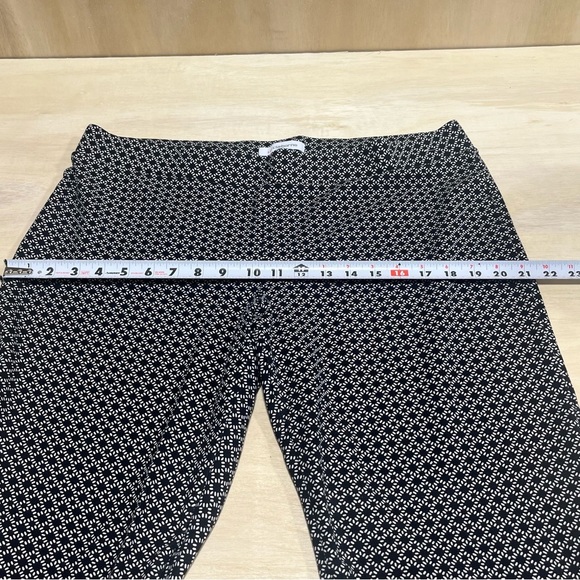 XL Capri Black and White Pattern Pants Liz Claiborne Lori Women’s Bottoms - Picture 6 of 8